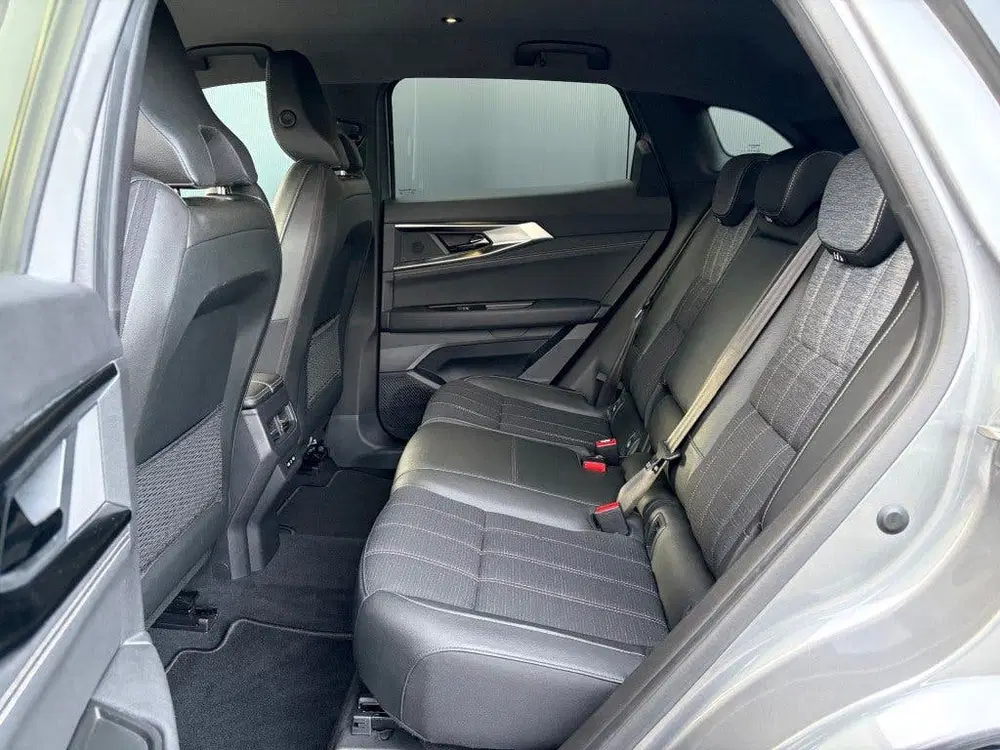 Renault Austral 1.2 E-Tech 200pk LED Leder Camera Carplay uit 2023, foto 17