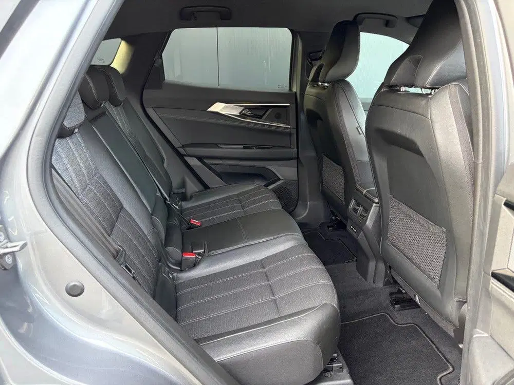 Renault Austral 1.2 E-Tech 200pk LED Leder Camera Carplay uit 2023, foto 4