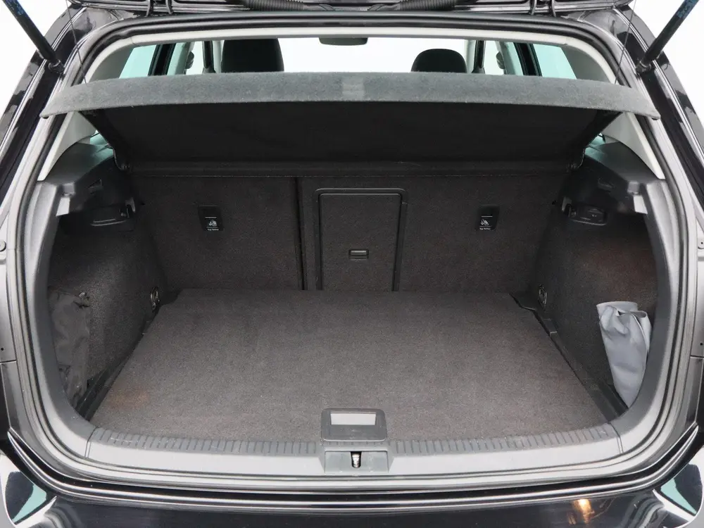 Volkswagen Golf 1.0 TSi Highline 115 Pk | Trekhaak | Adaptiv uit 2019, foto 18