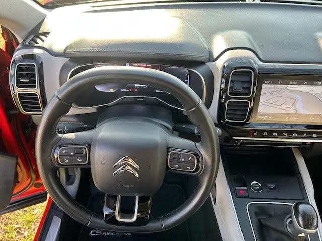 Citroën C5 Aircross Citroen C5 Aircross 1.2 PureTech Business uit 2020, foto 17