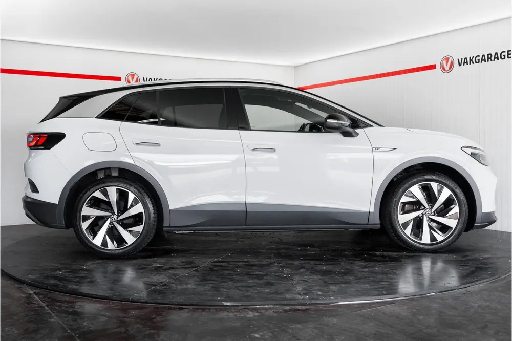 Volkswagen ID.4 First 77 kWh Trekhaak Camera ACC Voorruit ve uit 2021, foto 9