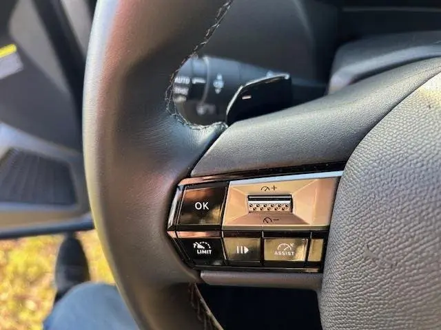 DS Automobiles DS 4 DS 4 E-Tense Bastille 225PK Automaat uit 2023, foto 15