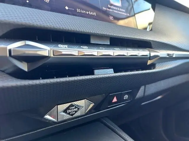 DS Automobiles DS 4 DS 4 E-Tense Bastille 225PK Automaat uit 2023, foto 20