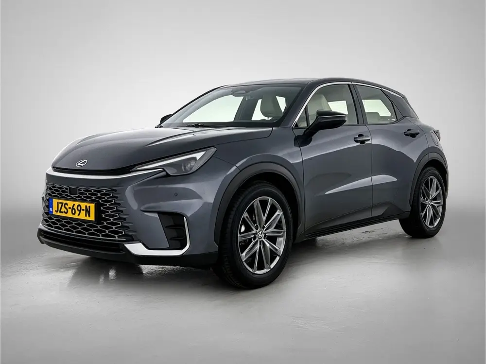Lexus LBX Elegant 2WD uit 2024