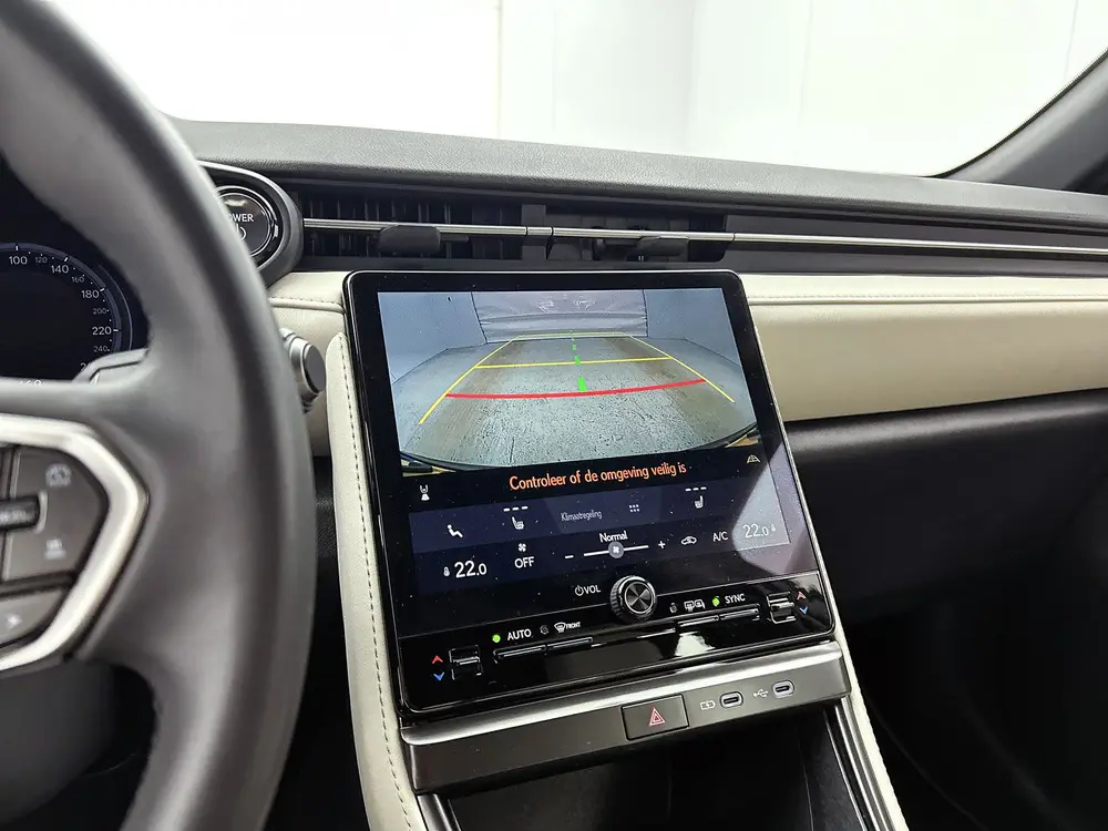 Lexus LBX Elegant 2WD uit 2024, foto 8