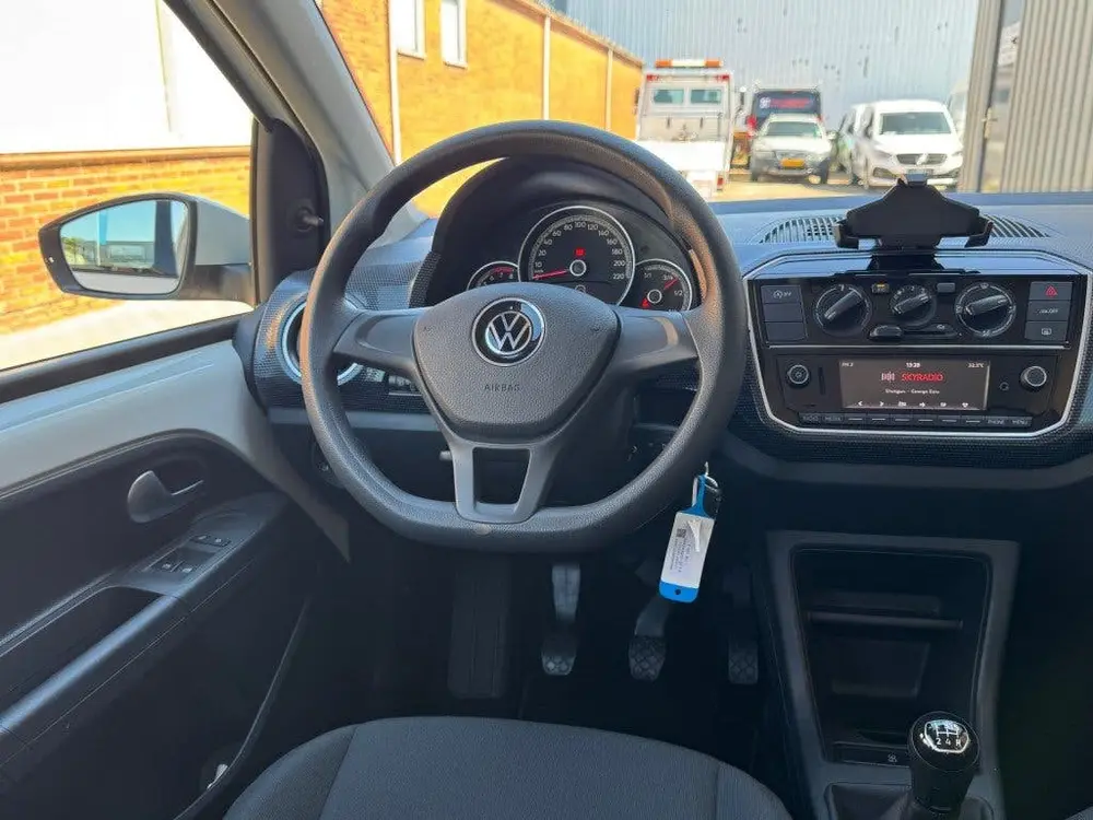 Volkswagen Up! 1.0 Move Up 5-drs Cruise Control DAB radio uit 2023, foto 14