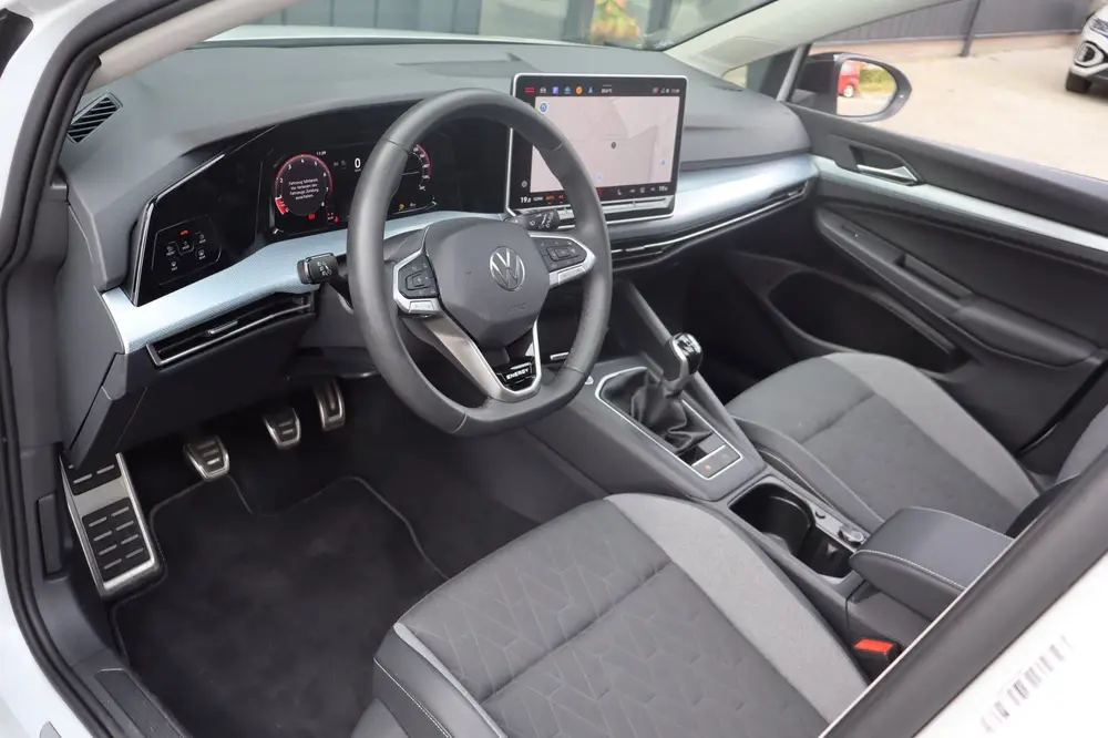 Volkswagen Golf 1.5 TSI Life Energy|Led|Navi|Panodak|Camera| uit 2026, foto 14