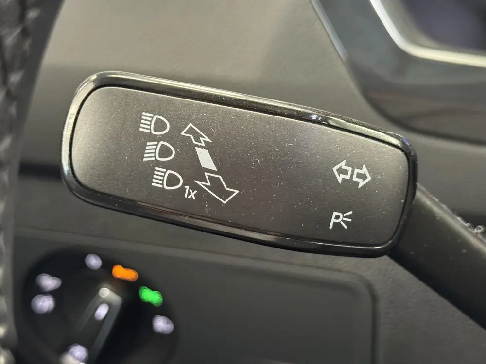 Volkswagen Tiguan 1.5 TSI R-Line Business Automaat | Matrix uit 2024, foto 14