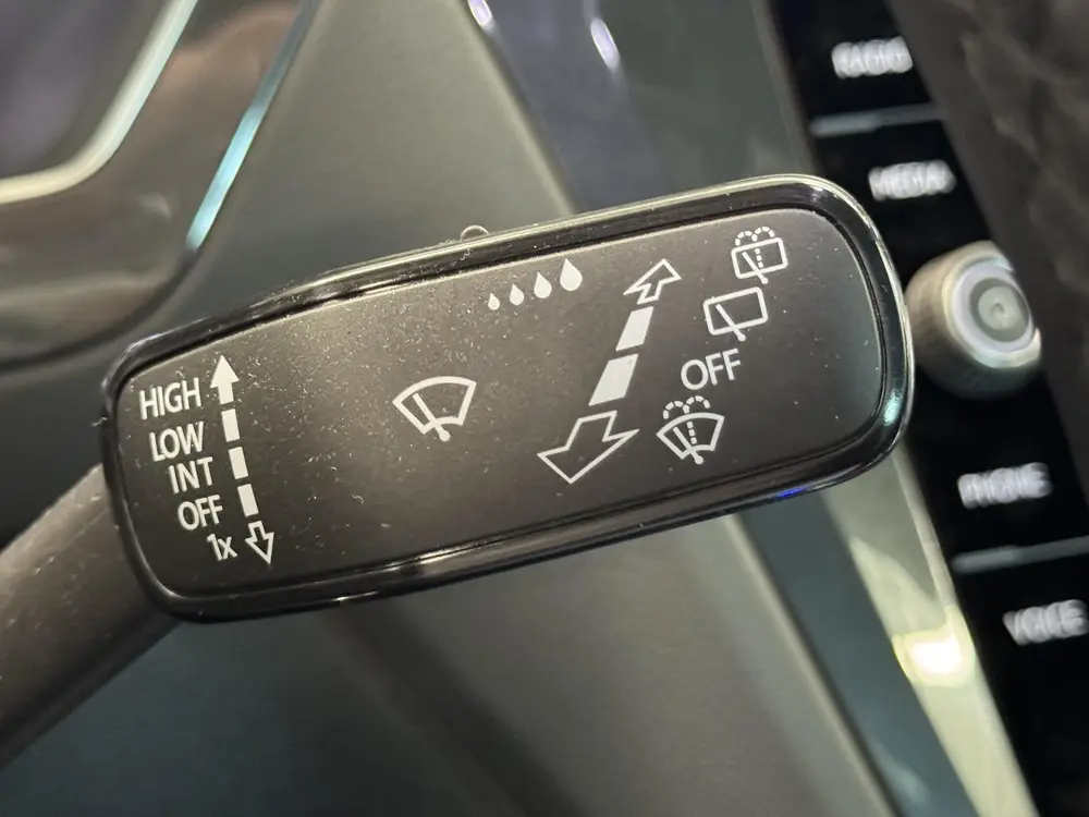 Volkswagen Tiguan 1.5 TSI R-Line Business Automaat | Matrix uit 2024, foto 15