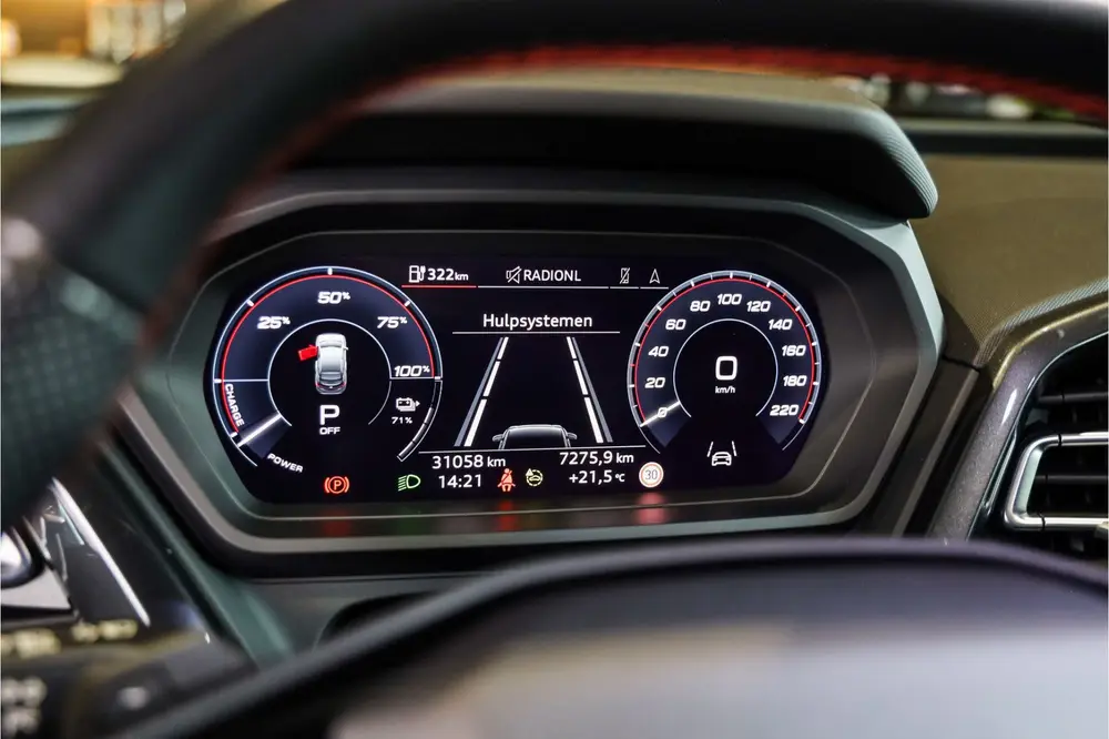 Audi Q4 e-tron 40 S Black edition 77 kWh Sportstoe uit 2022, foto 10