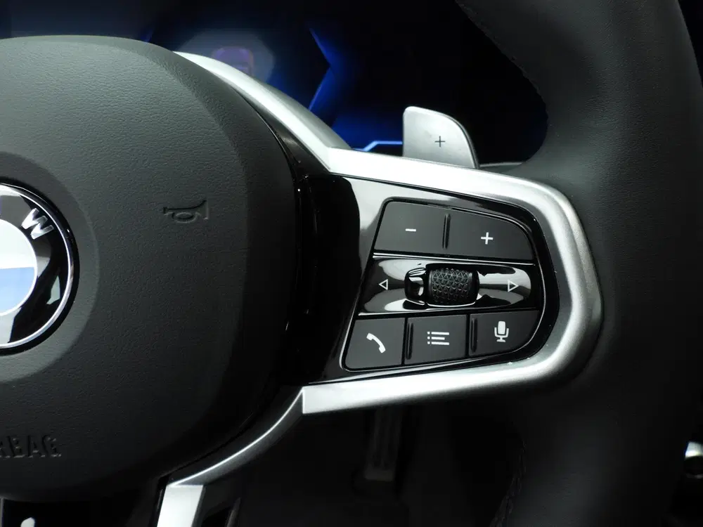 BMW 2-serie Coupé 230i uit 2025, foto 15