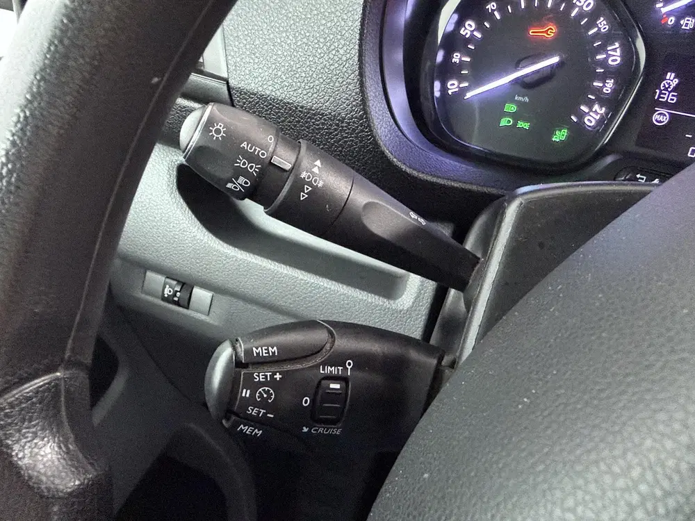 Opel Vivaro 2.0 CDTI L3H1 Innovation uit 2021, foto 11