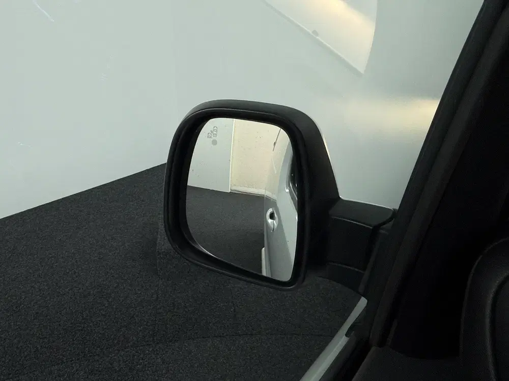 Opel Vivaro 2.0 CDTI L3H1 Innovation uit 2021, foto 13