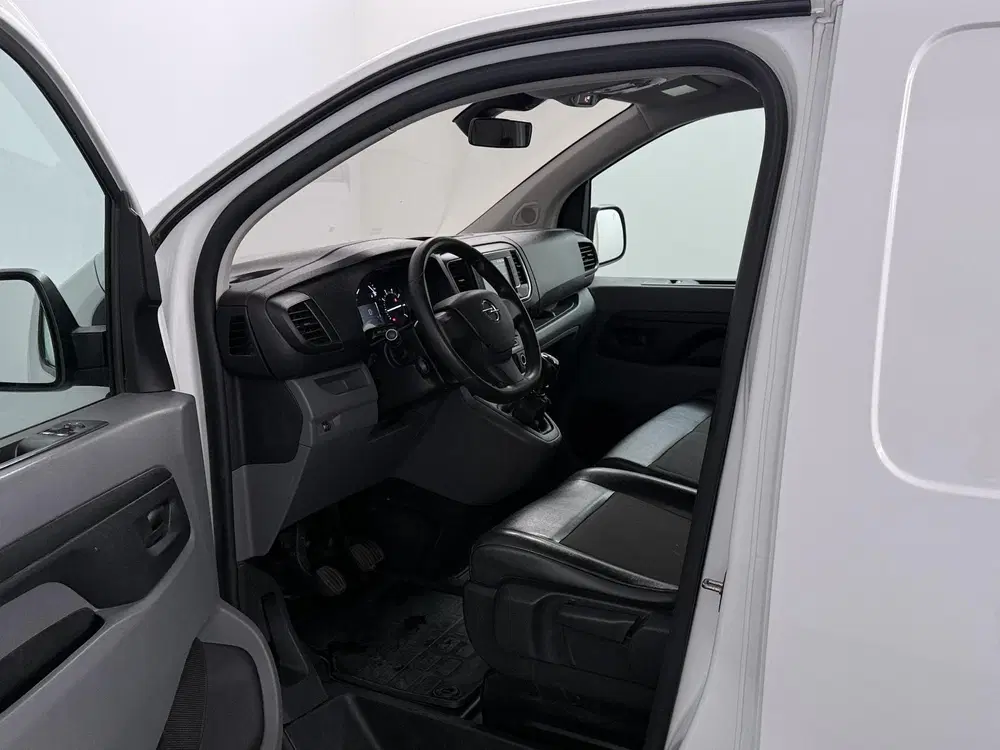 Opel Vivaro 2.0 CDTI L3H1 Innovation uit 2021, foto 6