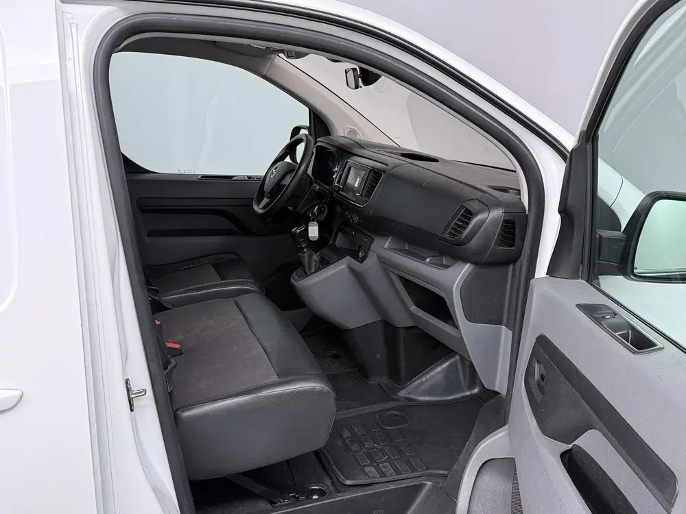 Opel Vivaro 2.0 CDTI L3H1 Innovation uit 2021, foto 7
