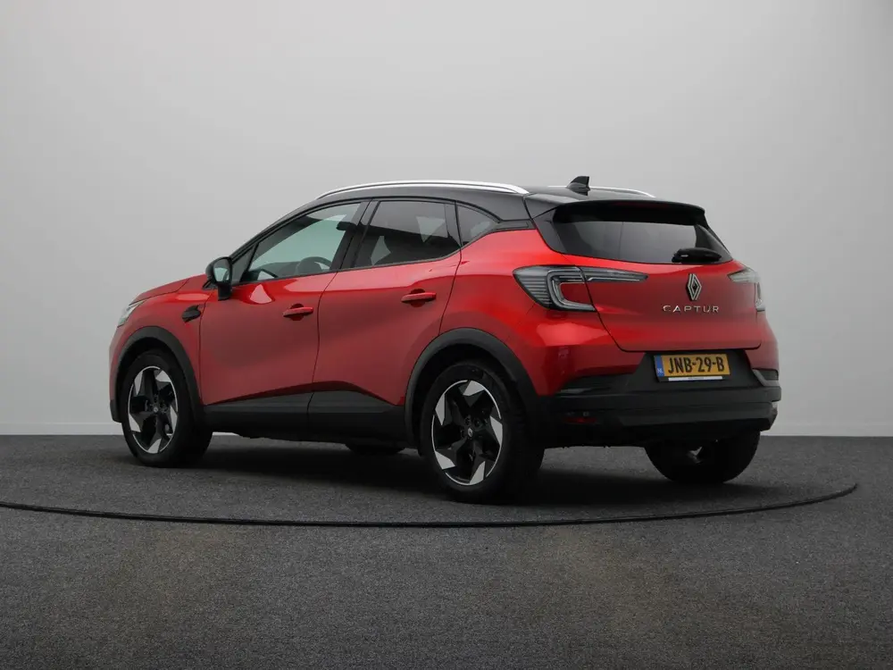 Renault Captur TCe 90 techno uit 2024, foto 2