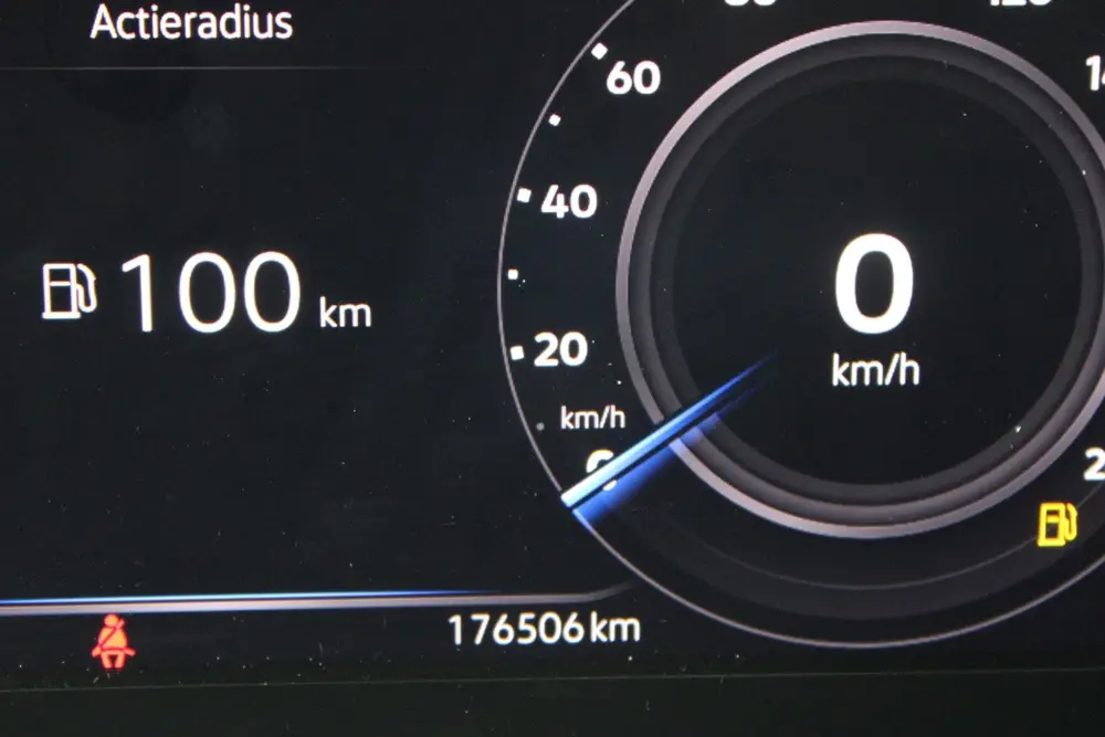Volkswagen Tiguan 1.5 TSI R-Line | LED | Trekhaak | Virtual uit 2020, foto 14