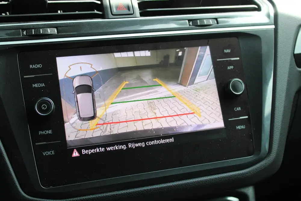 Volkswagen Tiguan 1.5 TSI R-Line | LED | Trekhaak | Virtual uit 2020, foto 15