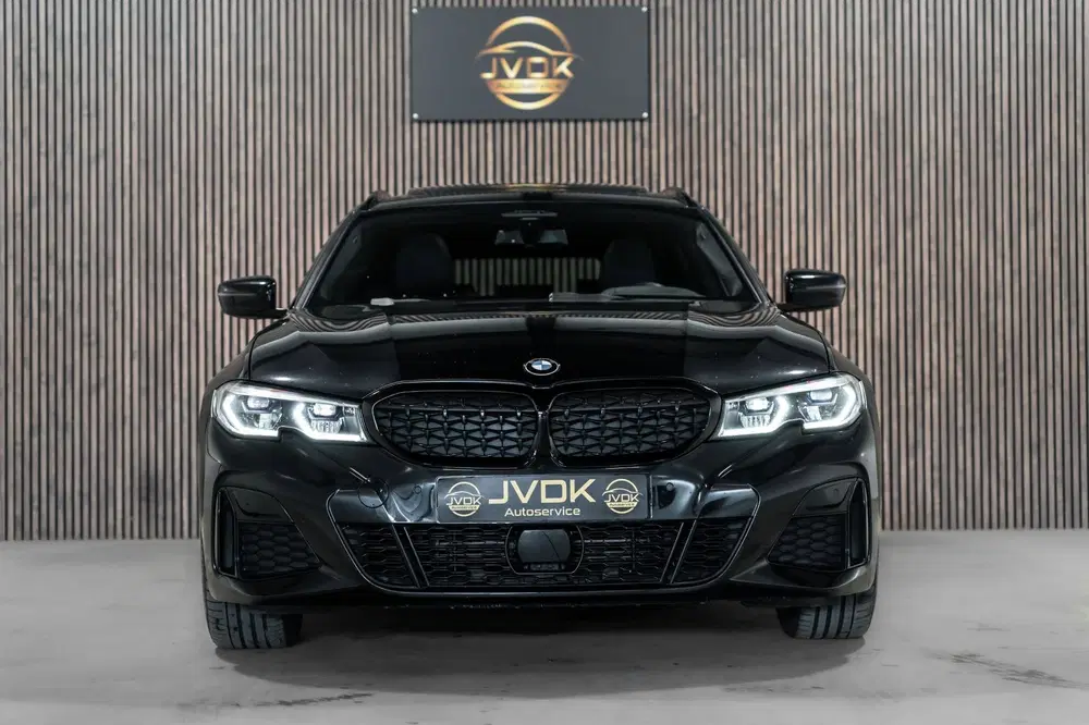BMW 3-serie M340d xDrive High Executive PANO LEDER C uit 2020, foto 4