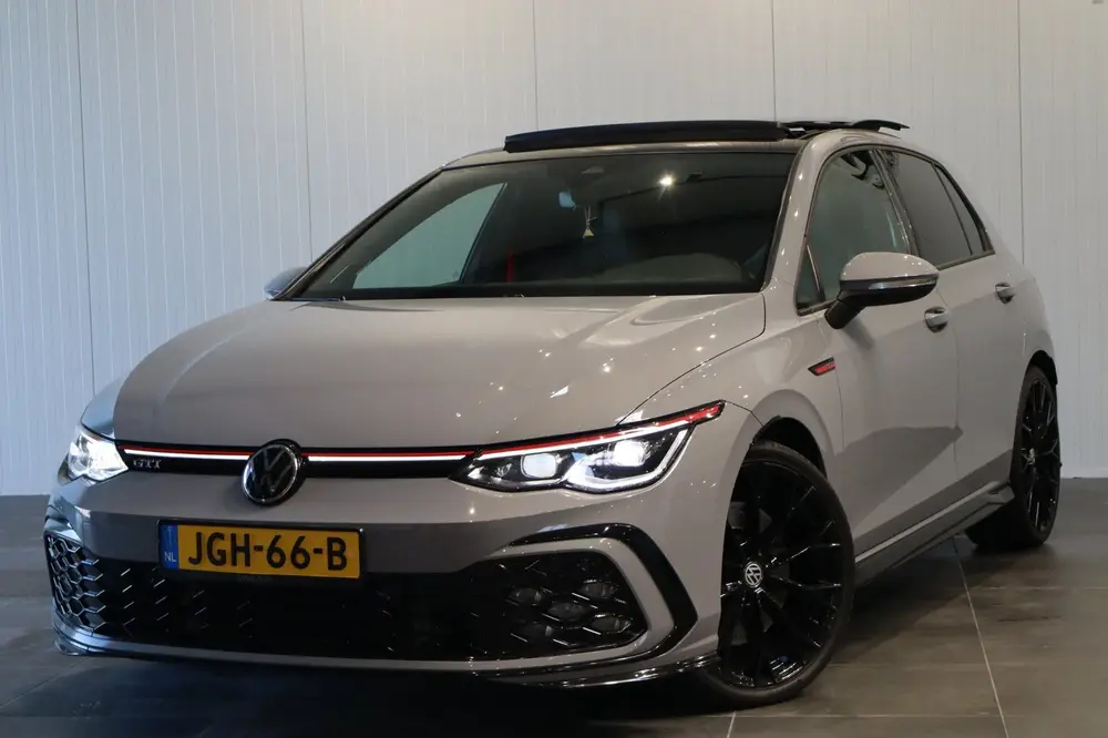 Volkswagen Golf 2.0 TSI GTI IQ Light Matrix Led Panora uit 2021, foto 4