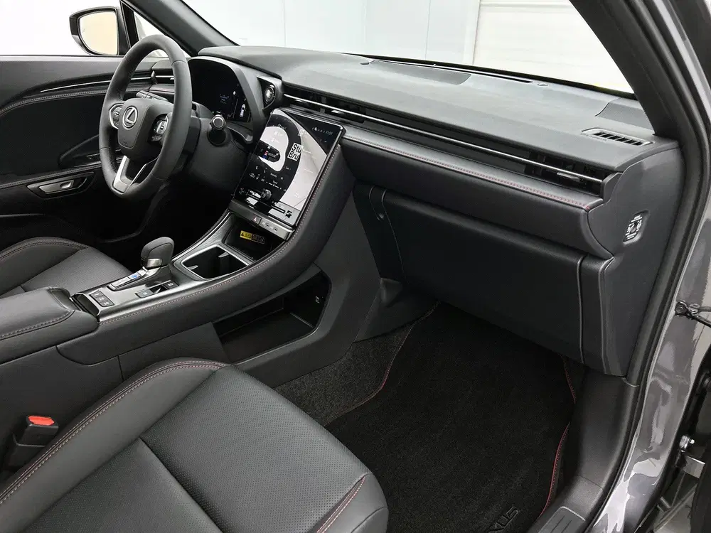 Lexus LBX Elegant 2WD uit 2026, foto 6