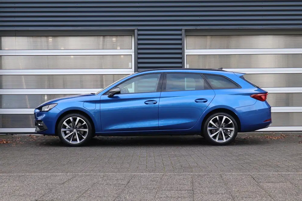 SEAT Leon 1.5 TSI 204pk e-Hybrid FR Business uit 2026, foto 13