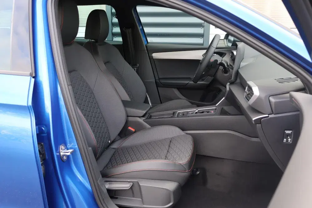 SEAT Leon 1.5 TSI 204pk e-Hybrid FR Business uit 2026, foto 15