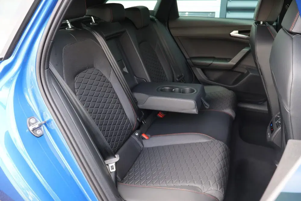 SEAT Leon 1.5 TSI 204pk e-Hybrid FR Business uit 2026, foto 16