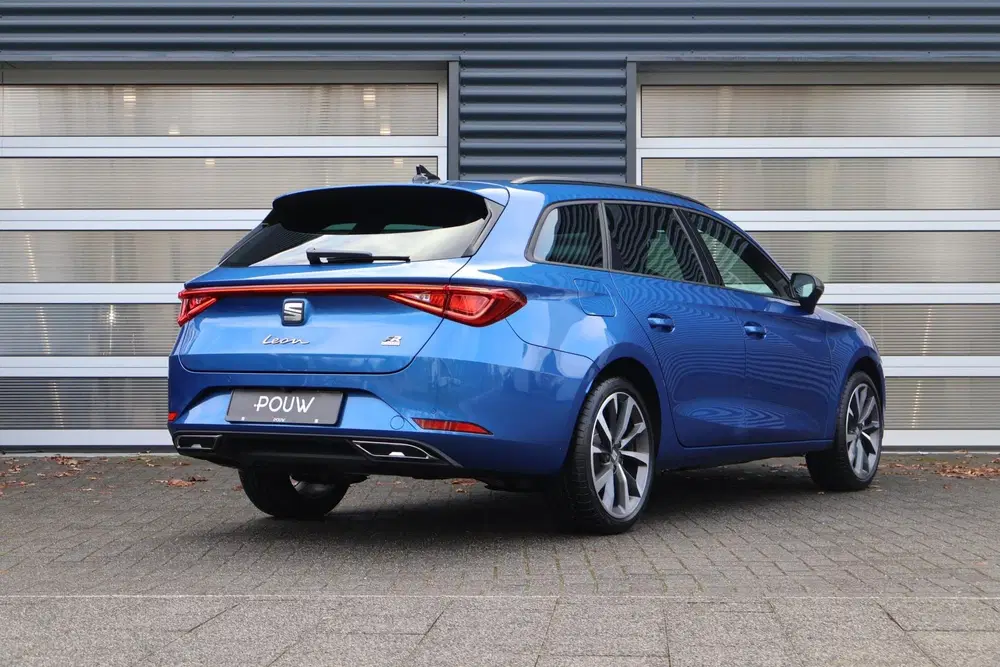 SEAT Leon 1.5 TSI 204pk e-Hybrid FR Business uit 2026, foto 2