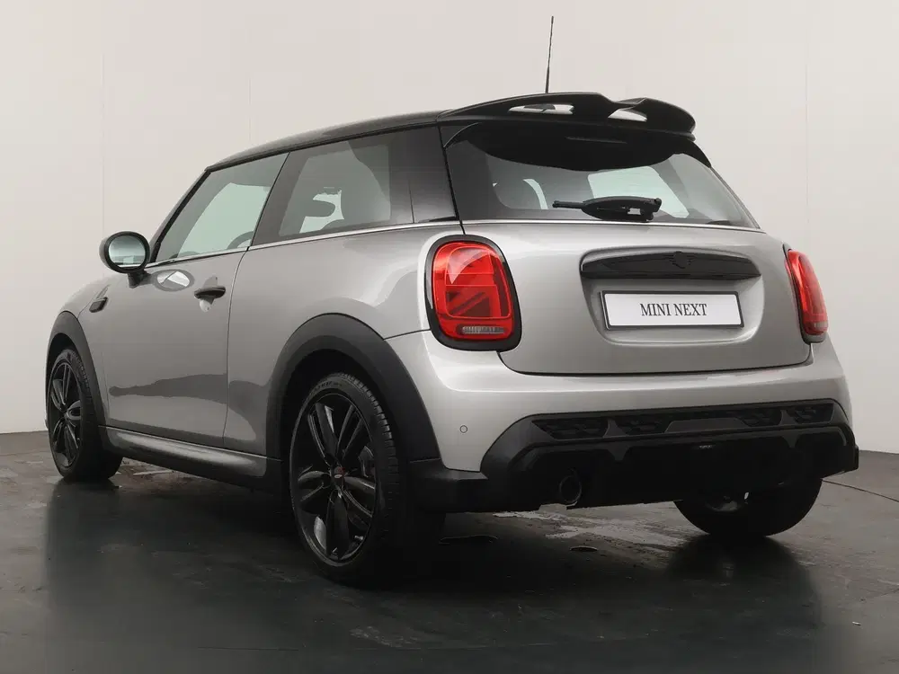 Mini Cooper Cooper JCW pakket uit 2024, foto 11
