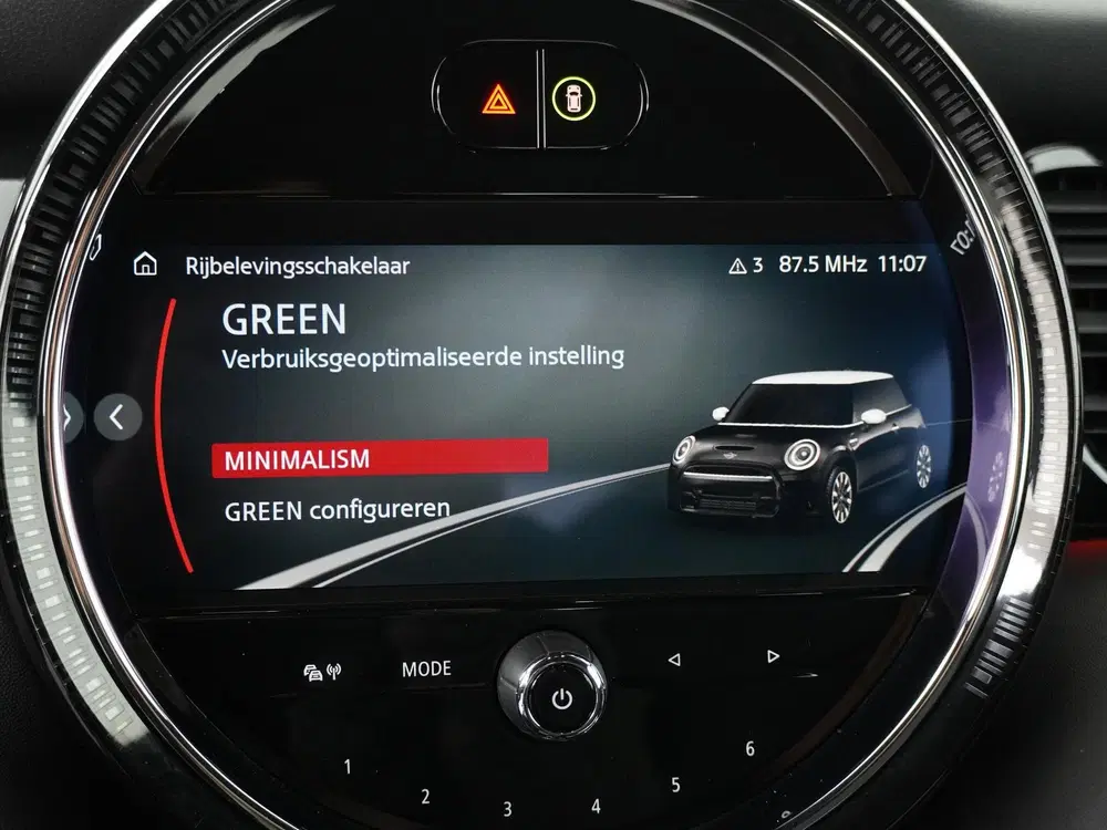Mini Cooper Cooper JCW pakket uit 2024, foto 16