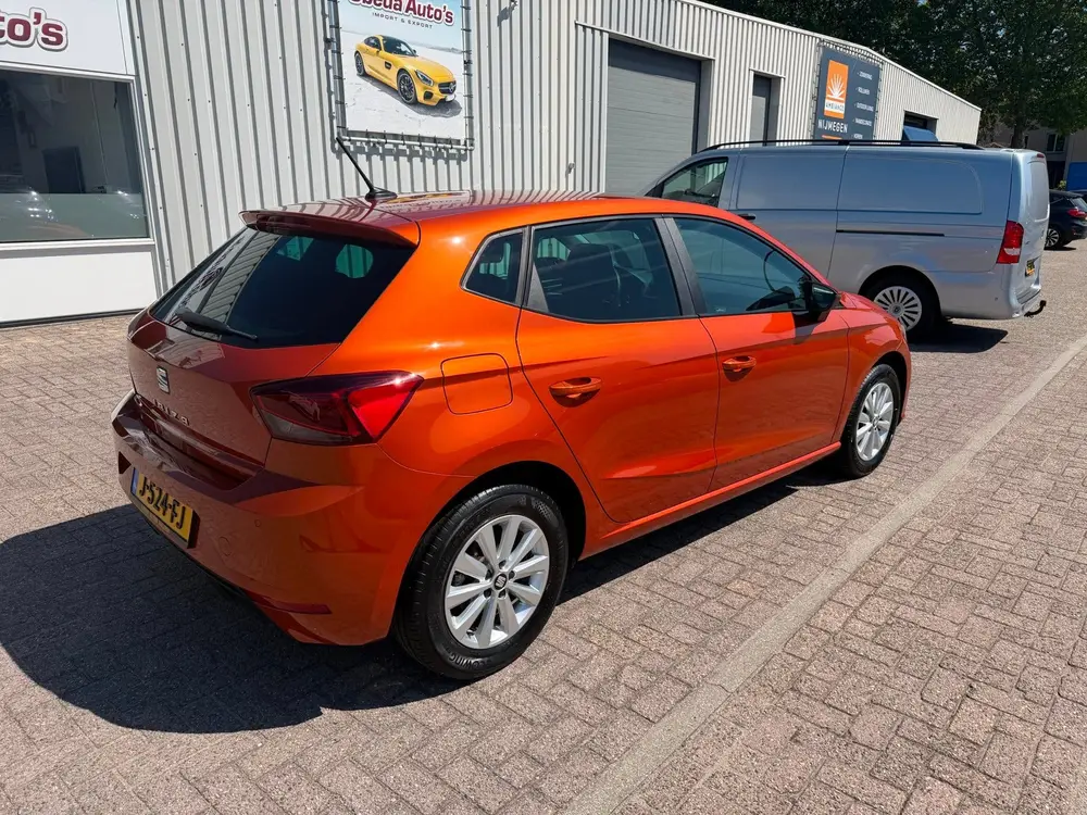 SEAT Ibiza 1.0 TSI Style Business Intense-AUTOMAAT-NL uit 2020, foto 2
