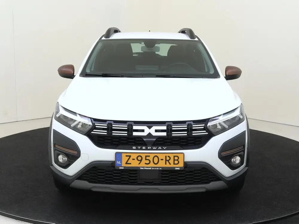 Dacia Sandero 1.0 TCe 100 ECO-G Extreme uit 2024, foto 2