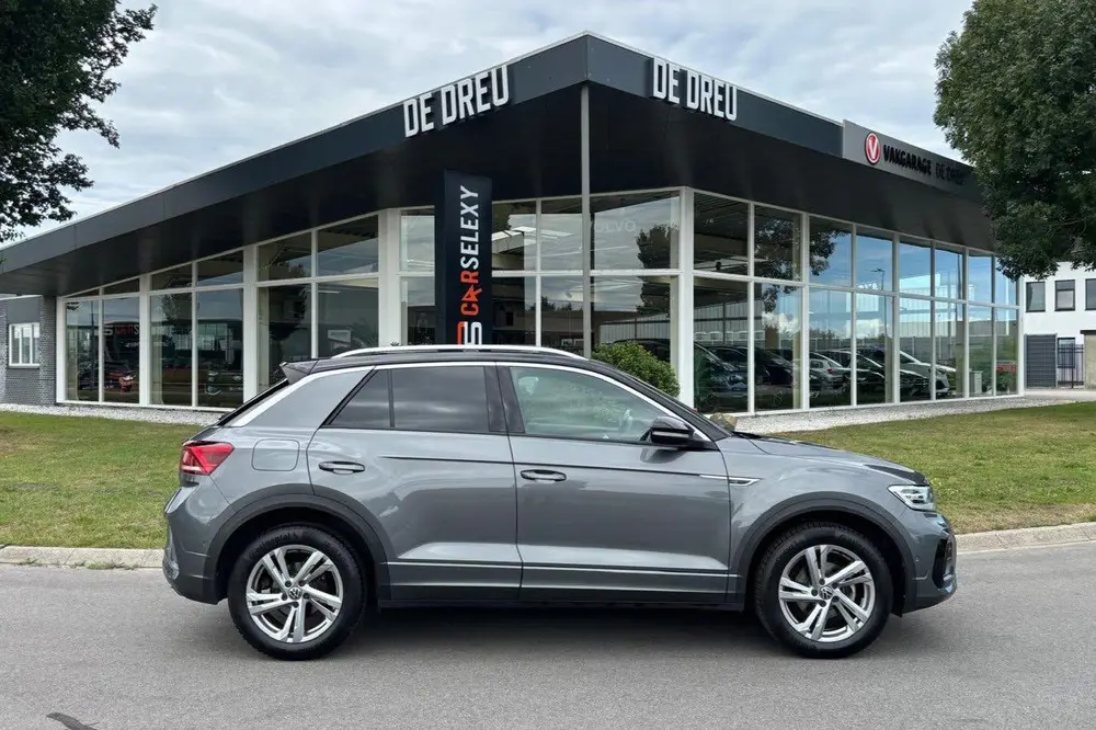 Volkswagen T-Roc 1.5 TSI R-Line | TREKHAAK | CAMERA | ADAPTI uit 2025, foto 20