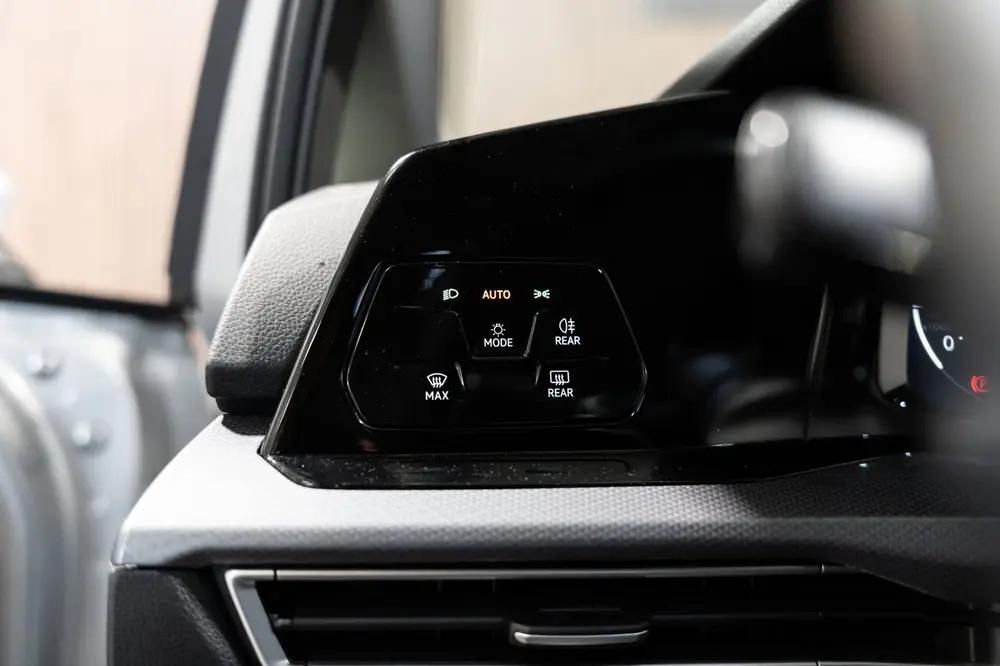 Volkswagen GOLF 1.0 eTSI Life DSG LED CAMERA PDC uit 2022, foto 20