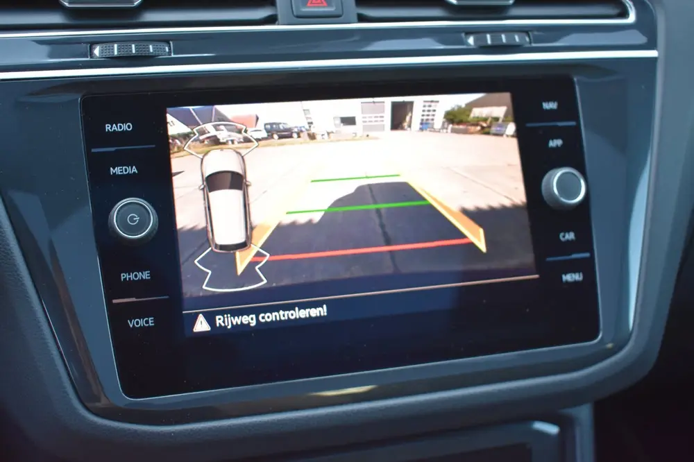 Volkswagen Tiguan 1.5 TSI R-Line Black Style | IQ.LIGHT | DE uit 2021, foto 12