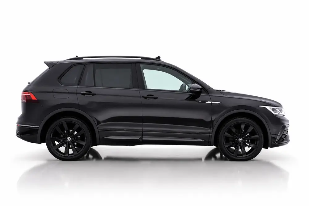 Volkswagen Tiguan 1.5 TSI R-Line Black Style | IQ.LIGHT | DE uit 2021, foto 4