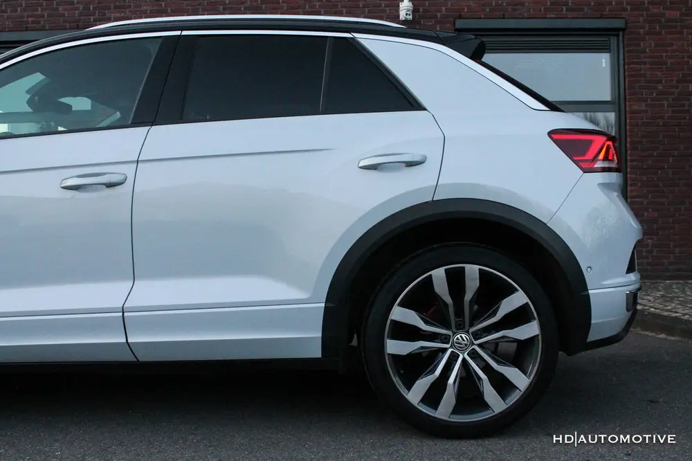 Volkswagen T-Roc 1.5 TSI DSG 3xR-Line VIRTUAL ACC CAMERA uit 2019, foto 10