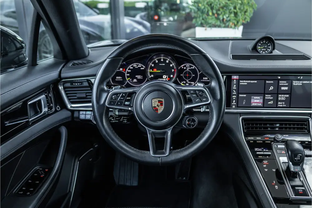 Porsche Panamera 2.9 4 E-Hybrid uit 2020, foto 10