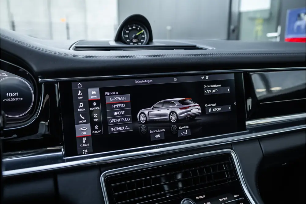 Porsche Panamera 2.9 4 E-Hybrid uit 2020, foto 13