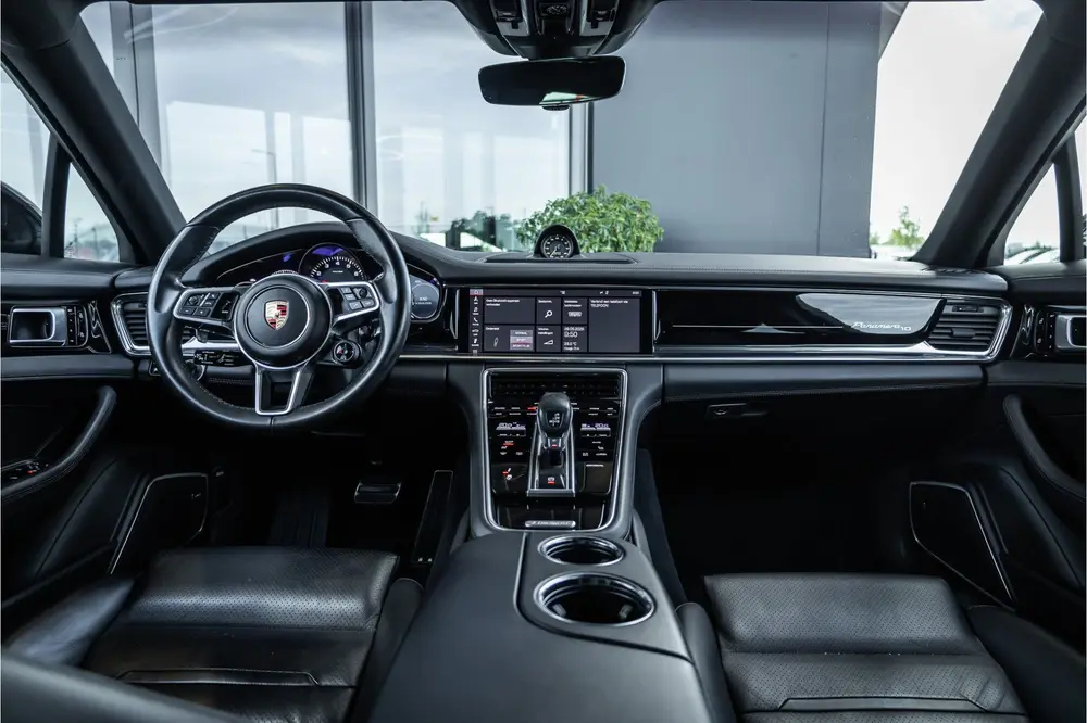 Porsche Panamera 2.9 4 E-Hybrid uit 2020, foto 19