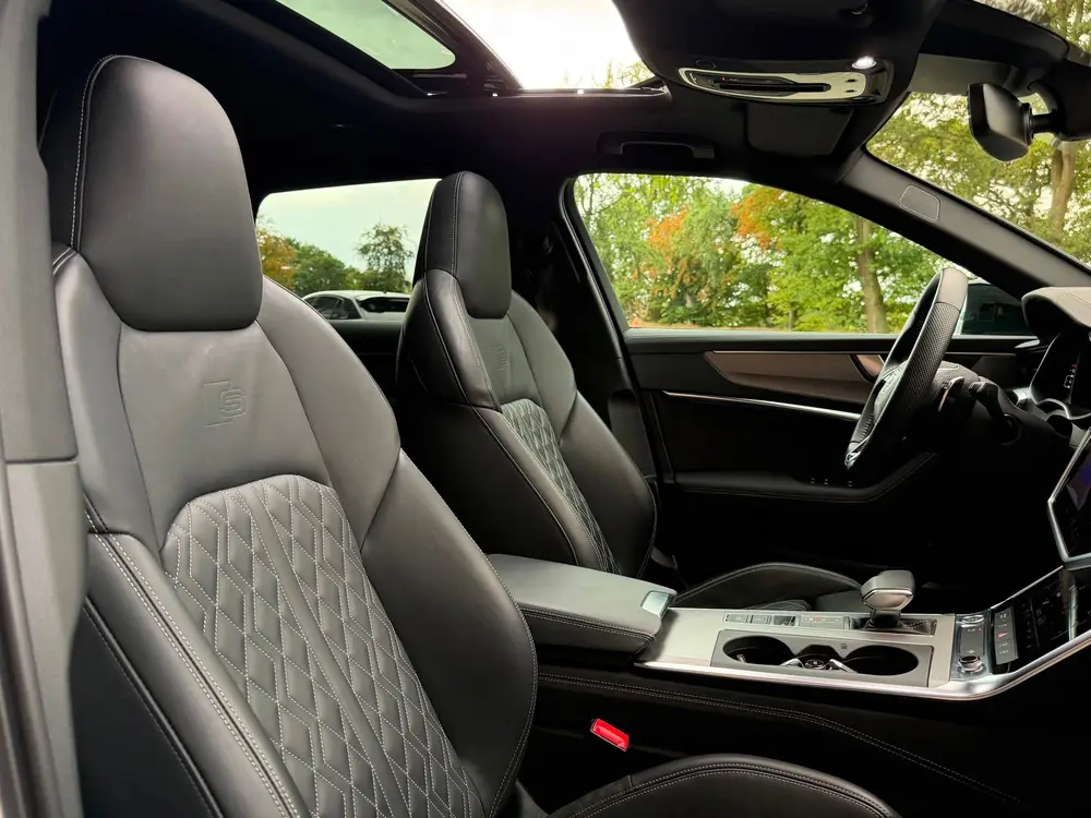 Audi A6 45 TFSI quattro S-Competition *EYECATCHER* uit 2019, foto 16
