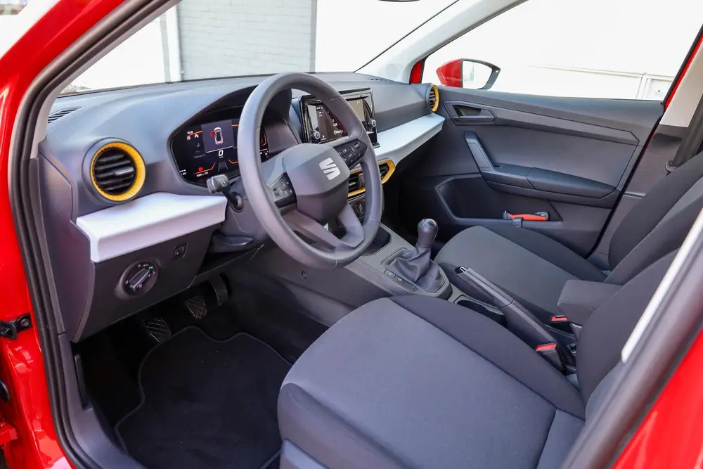 SEAT Arona 1.0 EcoTSI 95pk Reference uit 2024, foto 12