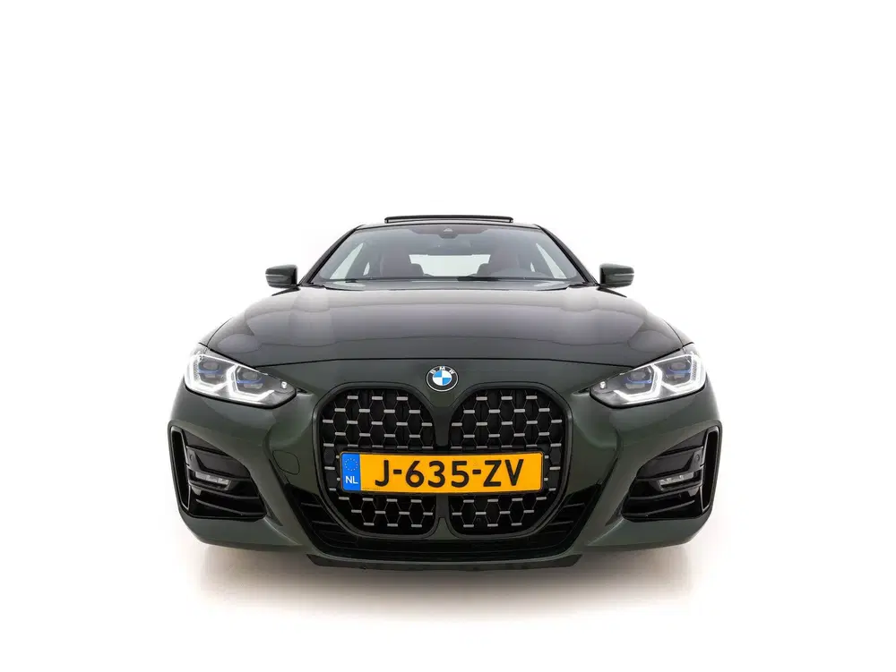BMW 4-serie 4 Serie Coupé 420i ( new-modell ) M-Sport uit 2020, foto 2