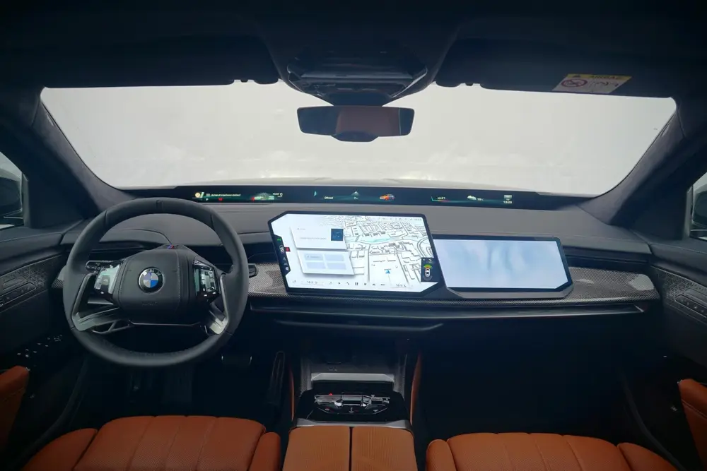 BMW i7 xDrive50 Connoisseur Pack uit 2026, foto 3