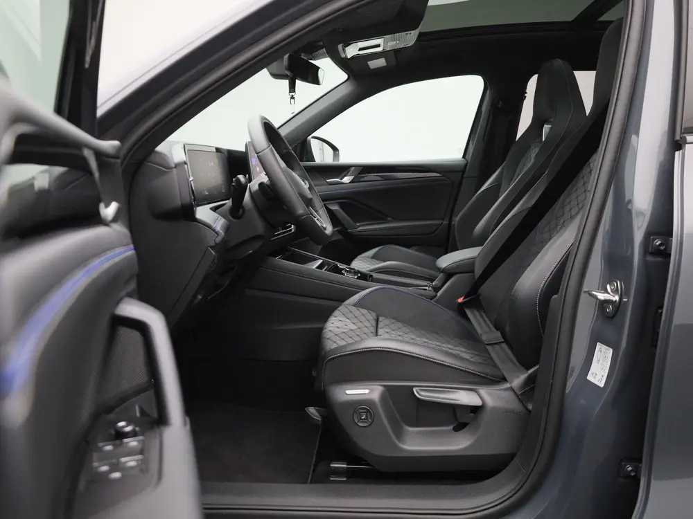 Volkswagen Tiguan 1.5 eHybrid R-Line Edition 204 PK| Origine uit 2025, foto 11