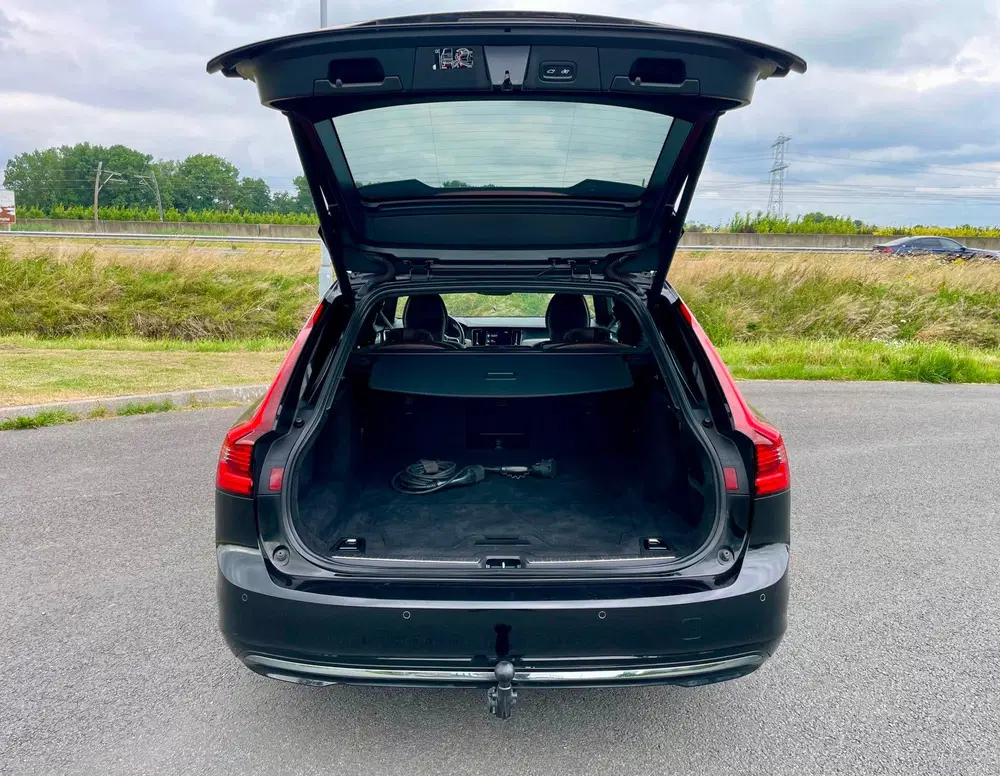 Volvo V90 2.0 T6 AWD Business Pro uit 2021, foto 11