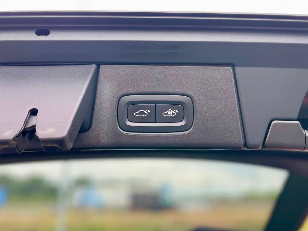 Volvo V90 2.0 T6 AWD Business Pro uit 2021, foto 13