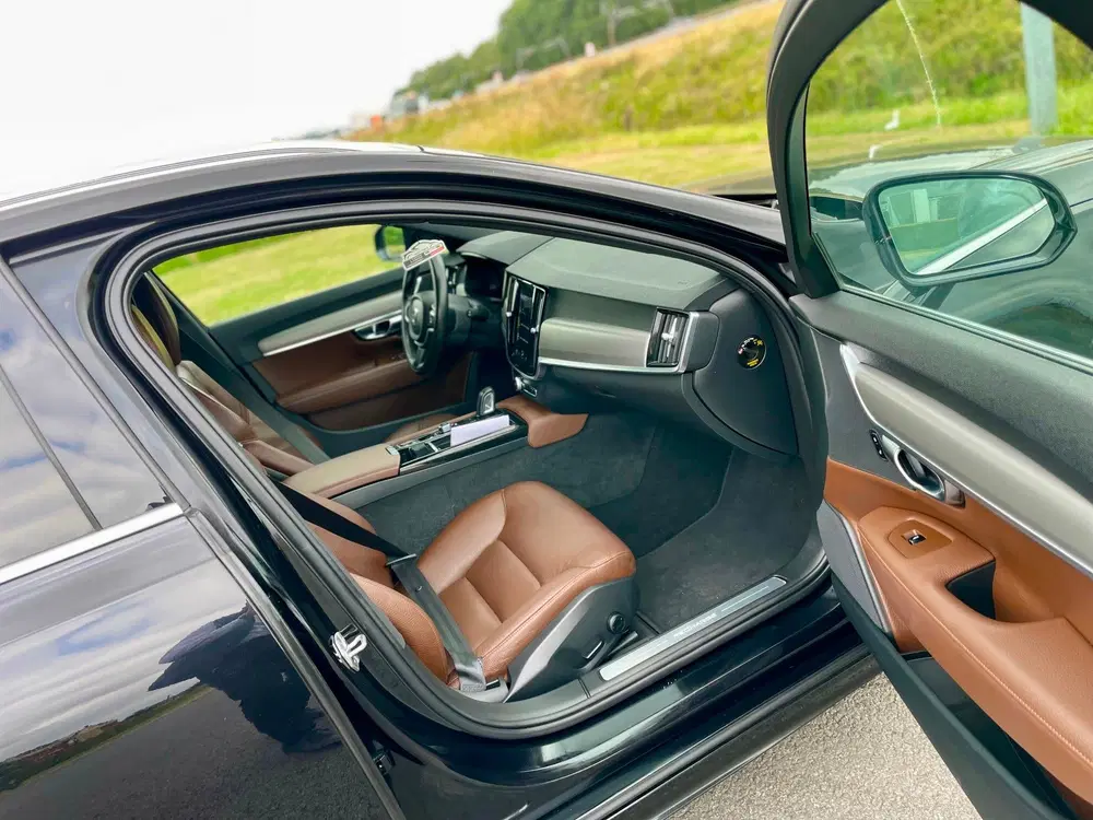 Volvo V90 2.0 T6 AWD Business Pro uit 2021, foto 14