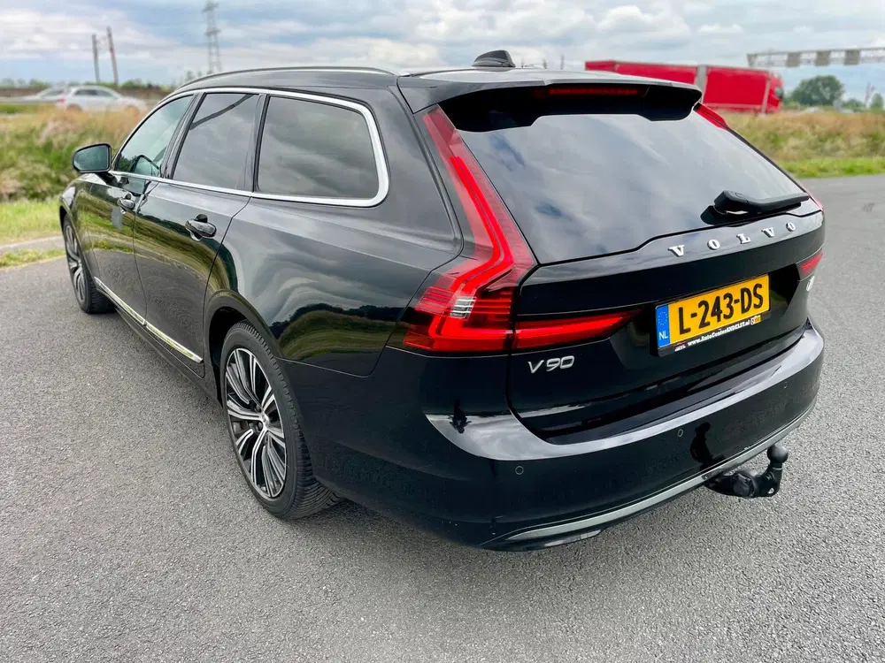 Volvo V90 2.0 T6 AWD Business Pro uit 2021, foto 7